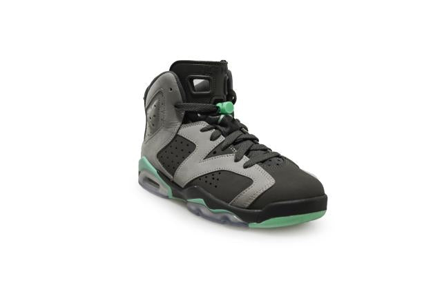 -Juniors-Nike-Foot World