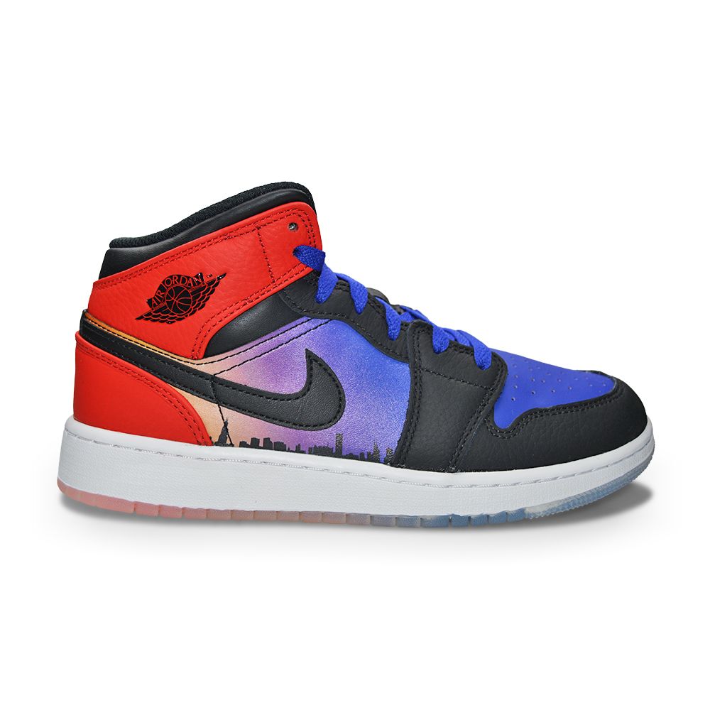 Juniors Nike Air Jordan 1 Mid