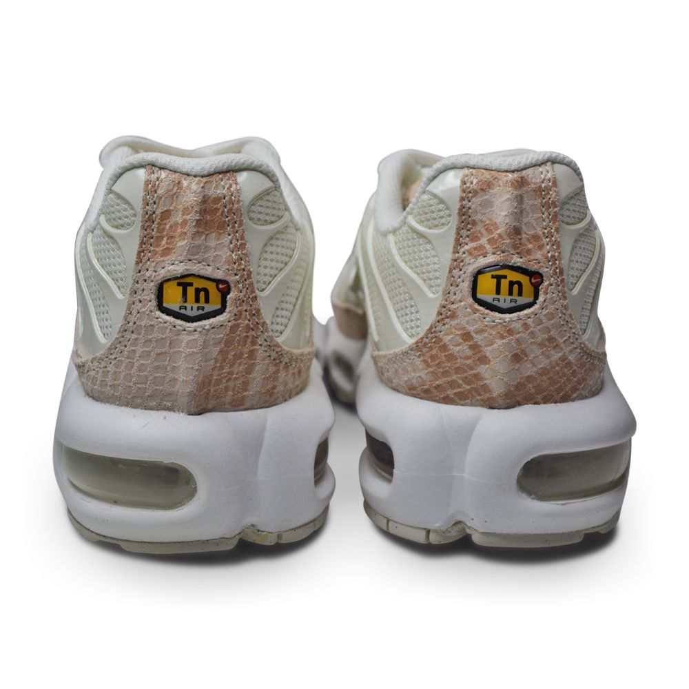 Nike Tuned Womens DJ4601 100 Snakeskin – Foot World