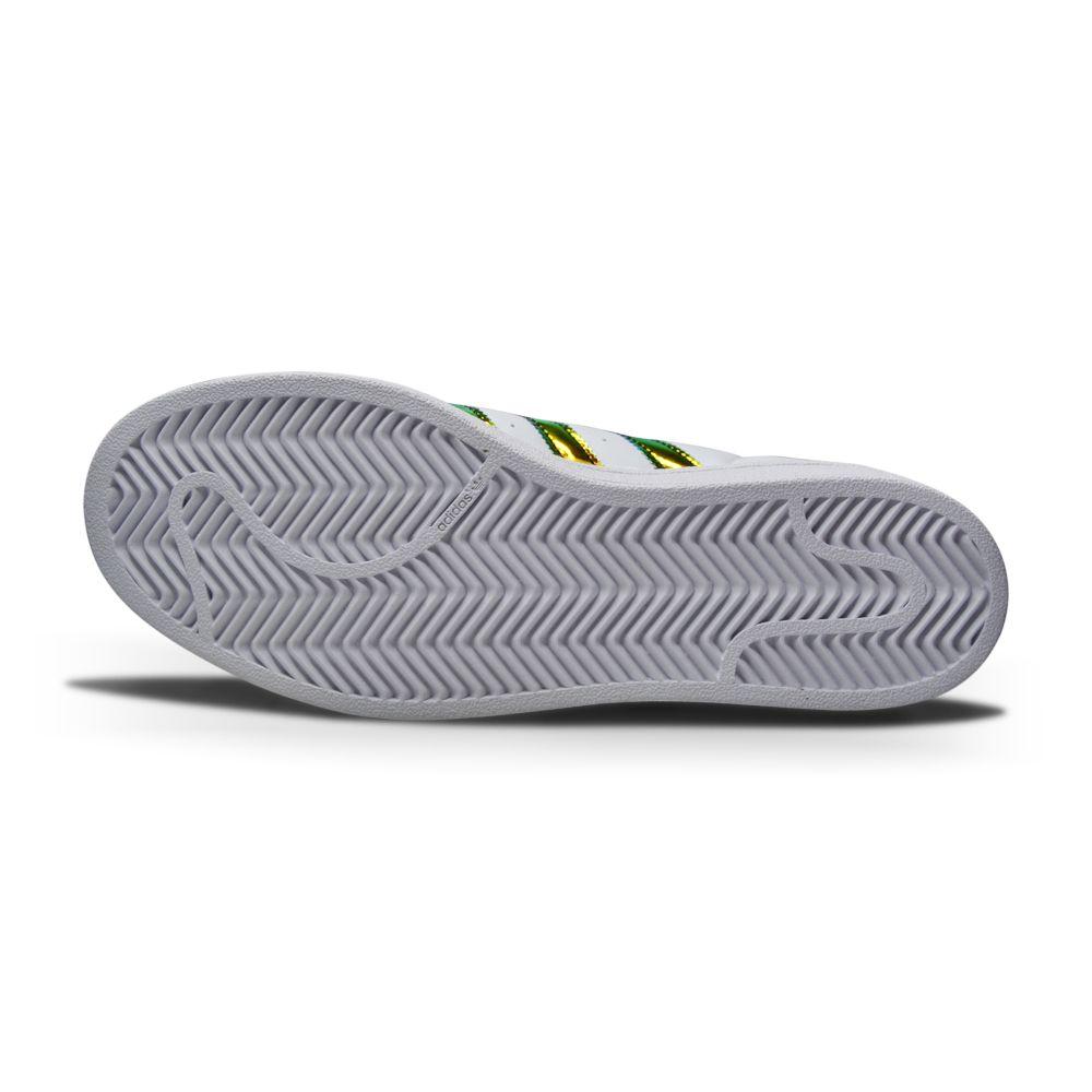 Adidas Originals Superstar Junior | White and Gold Foot World Adidas Originals Superstar Junior | White and Gold Foot World