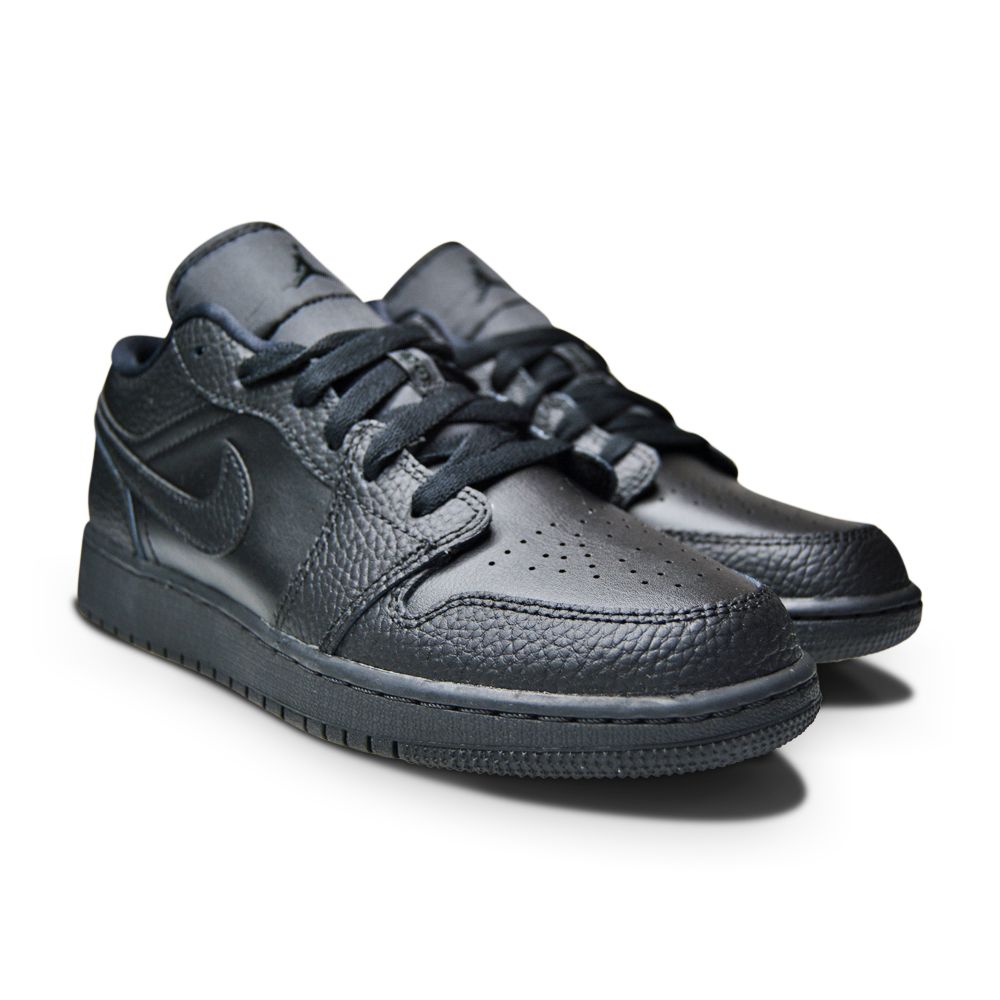 Juniors Nike Air Jordan 1 Low (GS) - 553560 091 - Triple Black-Juniors-Nike-sneakers Foot World