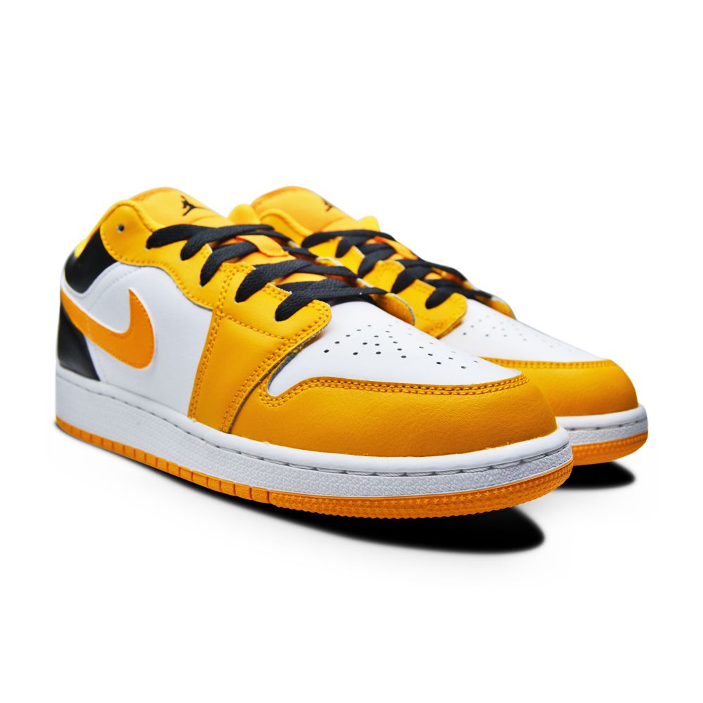 Juniors Nike Air Jordan 1 Low (GS) - 553560 701 - Taxi Black White-Juniors-Nike-Nike Air Jordan 1 Low-sneakers Foot World