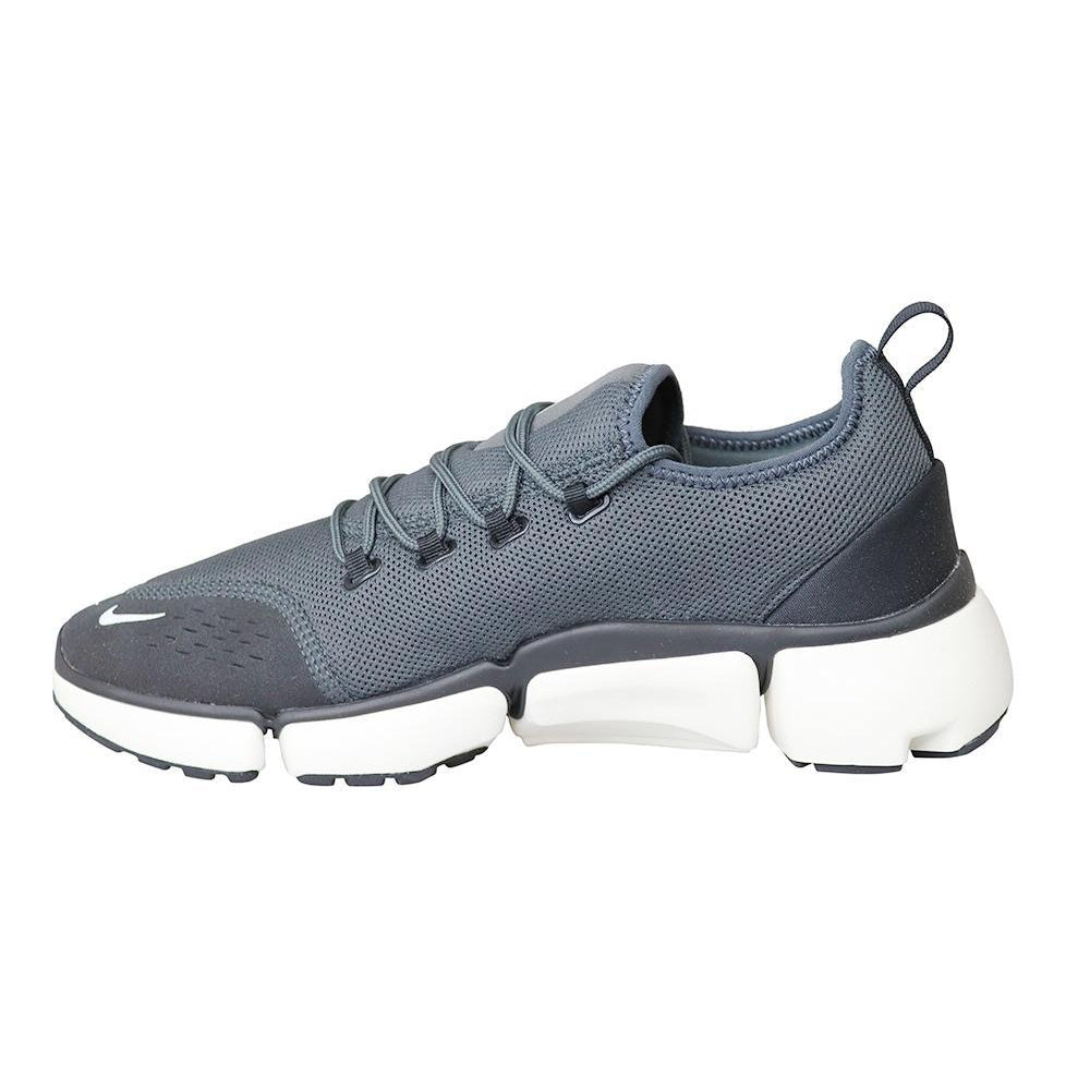 Mens Nike Pocket Fly DM